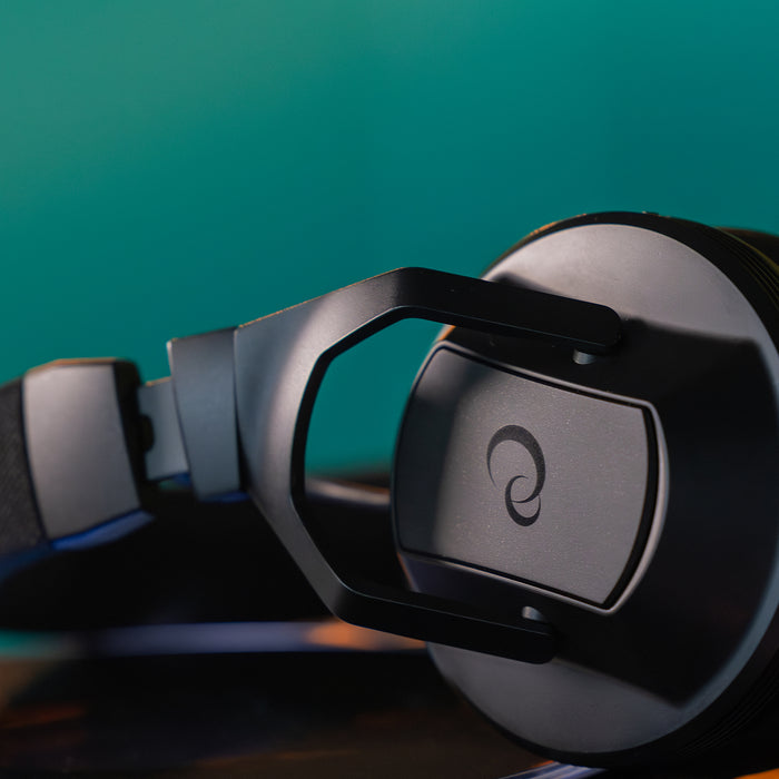 Pioneer Alpha Theta HDJ-F10 DJ Headphones